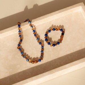 Barnsteen ketting donkerblauw baby