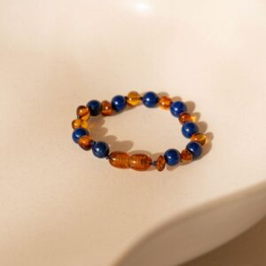 Barnsteen armband donkerblauw baby